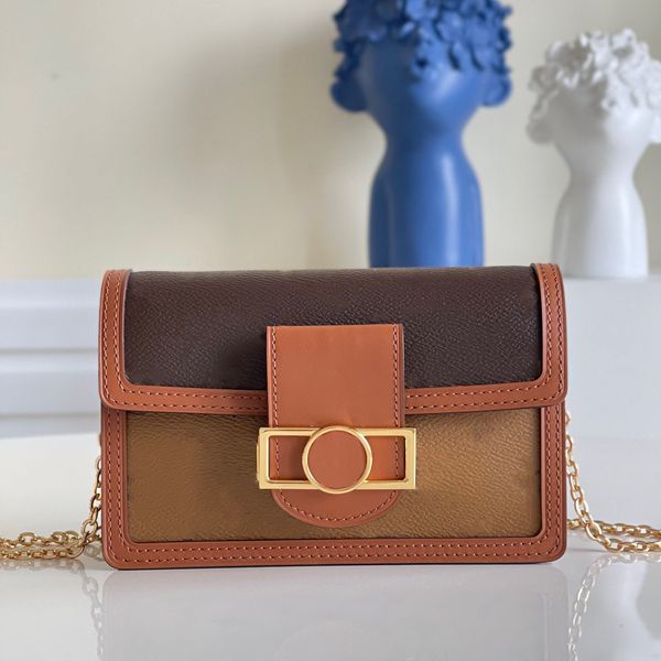dauphine handbag luxurys designer bags metal chain gold silver shoulder women handbag calfskin bag flip cover diagonal messenger crossbody h
dauphine handbag luxurys designer bags metal chain gold silver shoulder women handbag calfskin bag flip cover diagonal messenger crossbody h