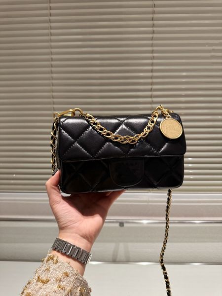 cc bag fashionable 22s women's classic flip bag single shoulder bag genuine leather diamond plaid metal emblem designer cf woc id micha
cc bag fashionable 22s women's classic flip bag single shoulder bag genuine leather diamond plaid metal emblem designer cf woc id micha