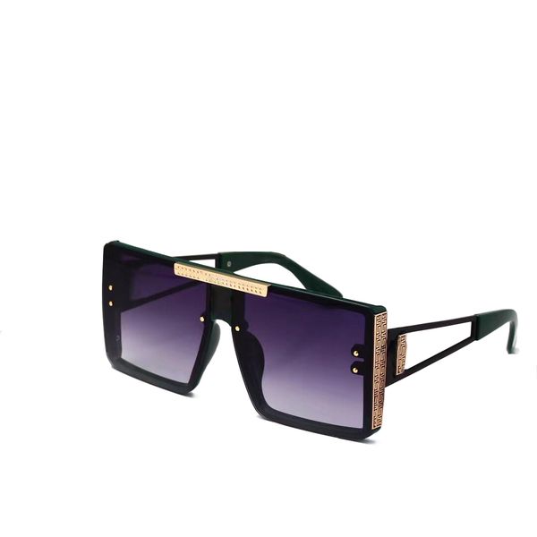 new sunglasses men's and women's models net red brand eyeglasses travel large frame glasses with box, White;black
new sunglasses men's and women's models net red brand eyeglasses travel large frame glasses with box, White;black