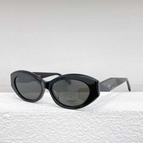 fashion designer sunglasses foe men and women brand sun glasses metal frame women eyewear, White;black
fashion designer sunglasses foe men and women brand sun glasses metal frame women eyewear, White;black