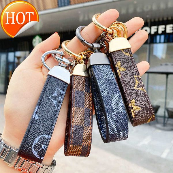 2021 luxury men's waist buckle leather presbyopia keychain pendant car key chain ring fashion couple creative gift h1011, Silver
2021 luxury men's waist buckle leather presbyopia keychain pendant car key chain ring fashion couple creative gift h1011, Silver