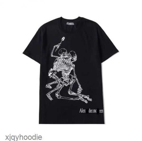 shirt tshirt designer men's mens t embroidered badge womens designer clothes mcqueen shirt size s/m//xl/xxl/xxxl/xxxx 0lox, White;black
shirt tshirt designer men's mens t embroidered badge womens designer clothes mcqueen shirt size s/m//xl/xxl/xxxl/xxxx 0lox, White;black