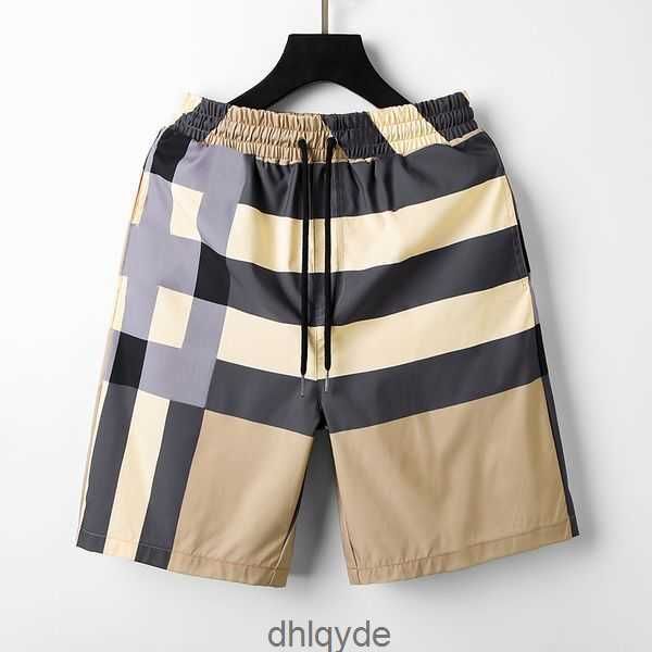 summer men mens women shorts designer striped shorts are elegant swim short casual sports gym quick drying man beach pants black and white a, White;black
summer men mens women shorts designer striped shorts are elegant swim short casual sports gym quick drying man beach pants black and white a, White;black