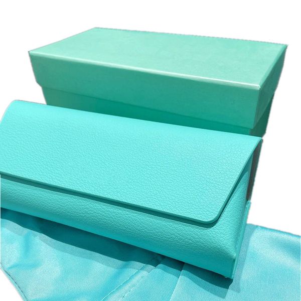 qua desig women sunglasses bag eleglant luxury blue-green box glasses smart pu leather sunglasses case cleaning cloth cotton bag
qua desig women sunglasses bag eleglant luxury blue-green box glasses smart pu leather sunglasses case cleaning cloth cotton bag