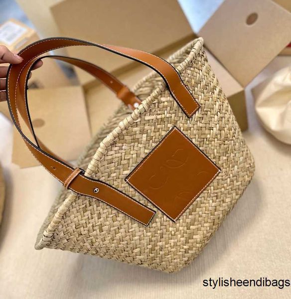 stylisheendibags summer straw totes bag beach bags women luxury designer large capacity 3 sizes handbag casual letter embroidery shopping ba
stylisheendibags summer straw totes bag beach bags women luxury designer large capacity 3 sizes handbag casual letter embroidery shopping ba