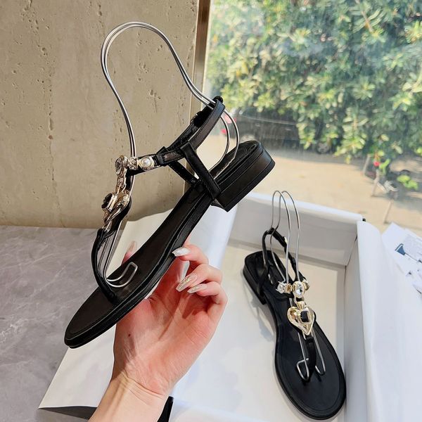 designer cc beach shoes women channel sandals fashion leather slipper style outdoor sandal pool signature slides indoor luxury ccity shoes a
designer cc beach shoes women channel sandals fashion leather slipper style outdoor sandal pool signature slides indoor luxury ccity shoes a