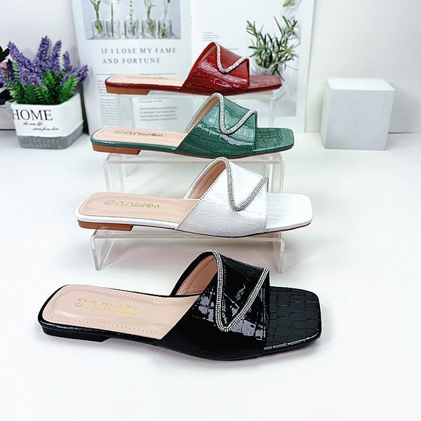 women sandals 2023 summer outdoor rhinestone slippers women square toe crystal flat heels sandals casual woman shoes wsh4587, Black
women sandals 2023 summer outdoor rhinestone slippers women square toe crystal flat heels sandals casual woman shoes wsh4587, Black