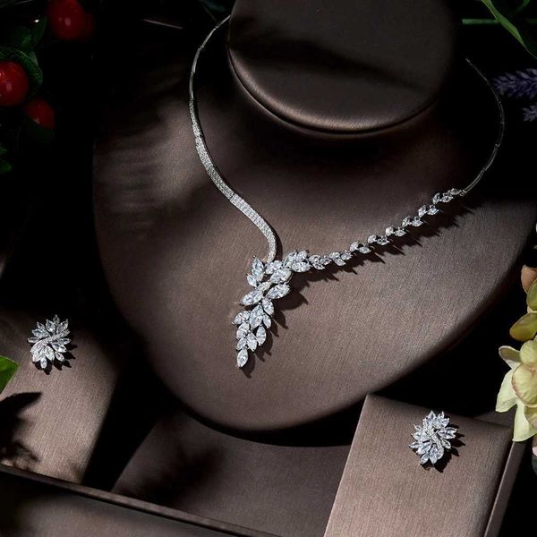 link, chain luxury sparking brilliant zircon earring necklace heavy dinner jewelry set bridal wedding dress accessories, Black
link, chain luxury sparking brilliant zircon earring necklace heavy dinner jewelry set bridal wedding dress accessories, Black