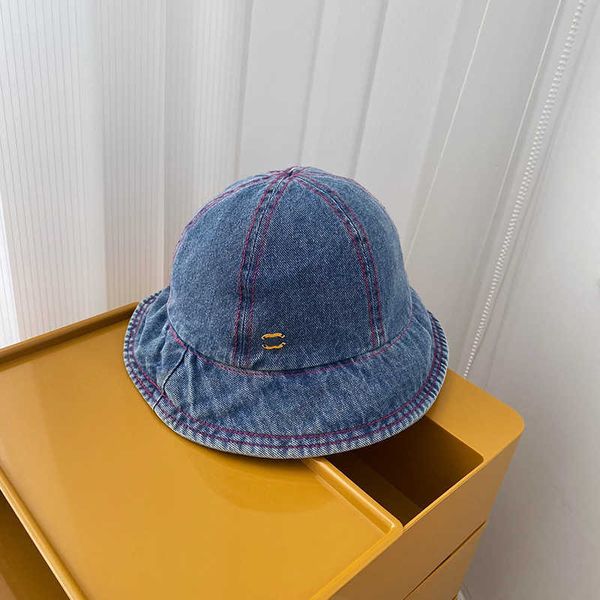 luxury designer bucket hat classic fashion simple woman sunshade outdoor travel social party applicable, Blue;gray
luxury designer bucket hat classic fashion simple woman sunshade outdoor travel social party applicable, Blue;gray