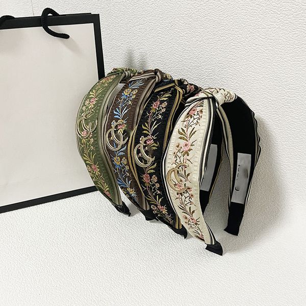 embroidery designer g-letter headbands retro style head wrap for women&girl brandd letter elastic hairjewelry fashion accessories, Silver
embroidery designer g-letter headbands retro style head wrap for women&girl brandd letter elastic hairjewelry fashion accessories, Silver