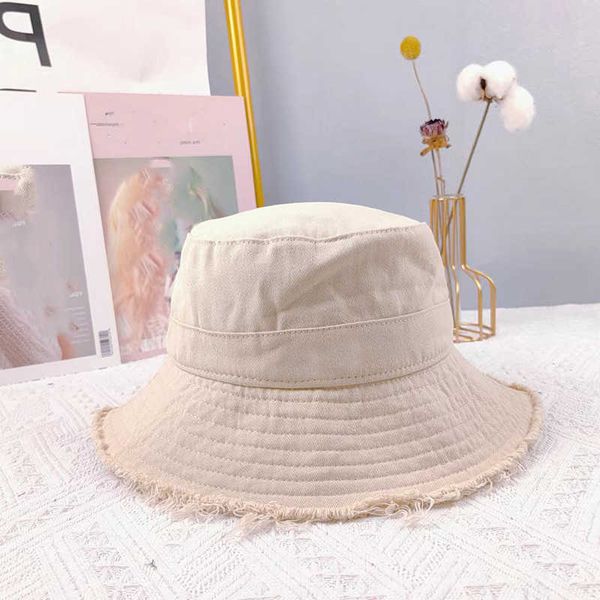2023 new woman wide brim hats summer le bob artichaut bucket hat sun protection, Blue;gray
2023 new woman wide brim hats summer le bob artichaut bucket hat sun protection, Blue;gray