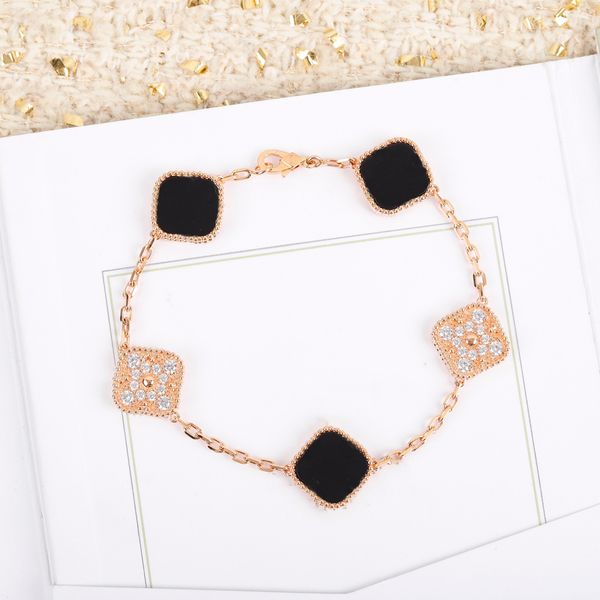 2023 clover bracelet four leaf clover bracelet designer fashion luxury jewellery women's jewellery gifts, Golden;silver
2023 clover bracelet four leaf clover bracelet designer fashion luxury jewellery women's jewellery gifts, Golden;silver