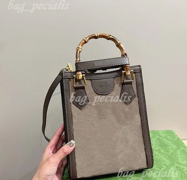 luxury designer bags shopping bag bamboo fashion genuine leather vintage retro classic letter prints tote bag new size 18cm
luxury designer bags shopping bag bamboo fashion genuine leather vintage retro classic letter prints tote bag new size 18cm