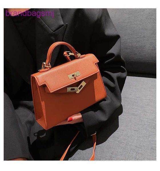 original designer handbags hermm 2023 premium texture women's large capacity kelys solid color women's
original designer handbags hermm 2023 premium texture women's large capacity kelys solid color women's