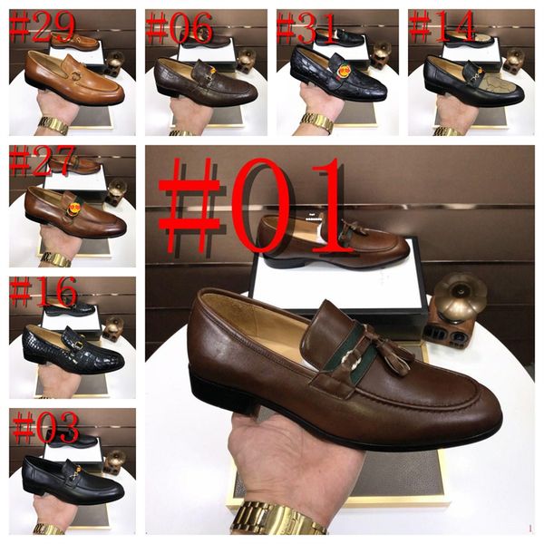 luxury golden metal decoration shoes elegant moccasins designer men casual black loafer plus size 45 flat party club dress shoe
luxury golden metal decoration shoes elegant moccasins designer men casual black loafer plus size 45 flat party club dress shoe