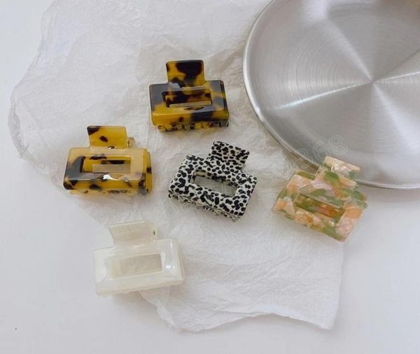 korean vintage women small hairpins acrylic tortoiseshell square bath hair claw clips for girls accessories3095805, Slivery;white
korean vintage women small hairpins acrylic tortoiseshell square bath hair claw clips for girls accessories3095805, Slivery;white