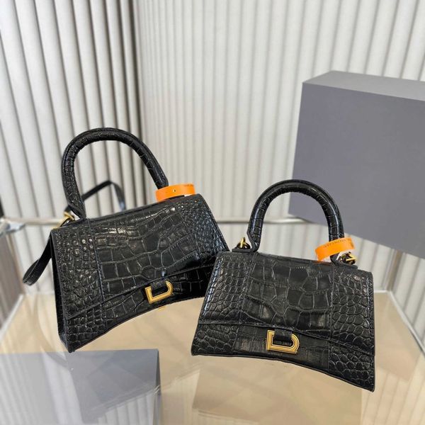 hourglass bag genuine leather handbag shoulder bags high version crocodile skin pattern handheld crossbody commuter fashion popular women
hourglass bag genuine leather handbag shoulder bags high version crocodile skin pattern handheld crossbody commuter fashion popular women