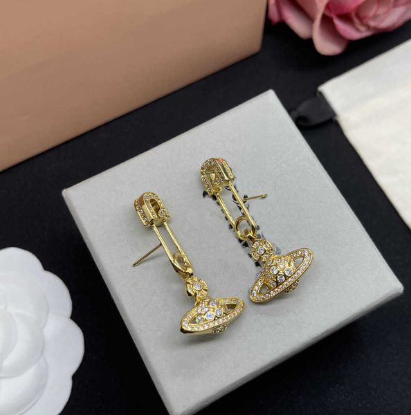 stud designer earrings vivian luxury women fashion jewelry earing metal pearl earring cjeweler westwood woman uiui motion current 66ess, Golden;silver
stud designer earrings vivian luxury women fashion jewelry earing metal pearl earring cjeweler westwood woman uiui motion current 66ess, Golden;silver