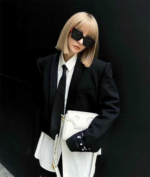 fashion off w sunglasses new style off sunglasses ouyang nana star's same of disco street shooting men's and wo hip-hop, White;black
fashion off w sunglasses new style off sunglasses ouyang nana star's same of disco street shooting men's and wo hip-hop, White;black