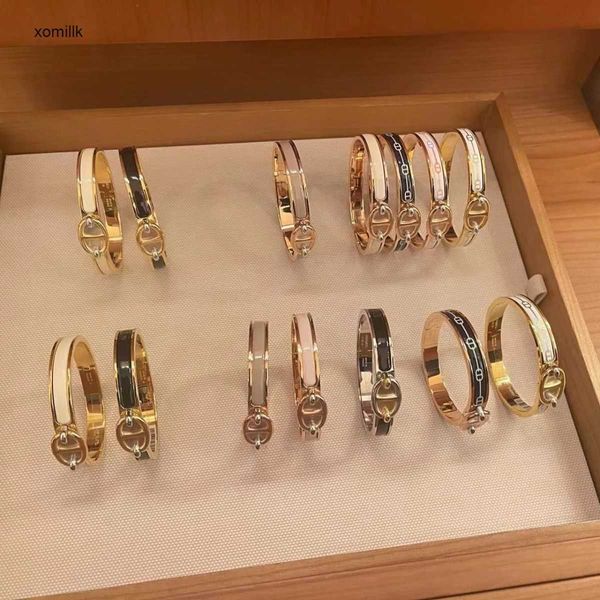 hermm gift bracelets brass gold plated high end synchronous pig nose enamel bracelet 30m5, Black
hermm gift bracelets brass gold plated high end synchronous pig nose enamel bracelet 30m5, Black
