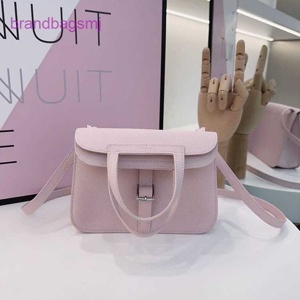 original designer handbags hermm spring and summer 2023 high grade simple layer cowhide horseshoe bag crossbody hazan fashion handheld one s
original designer handbags hermm spring and summer 2023 high grade simple layer cowhide horseshoe bag crossbody hazan fashion handheld one s