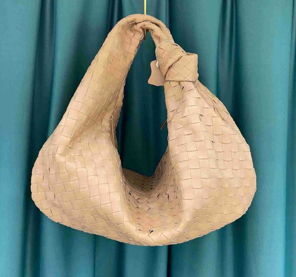 jodie abottegas authentic vneta bottege totes bags cowhide tote woven large order designer bag soft size horn dumpling capacit shoulder outl
jodie abottegas authentic vneta bottege totes bags cowhide tote woven large order designer bag soft size horn dumpling capacit shoulder outl