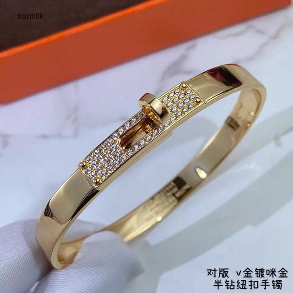 hermm gift bracelets sterling silver button inlaid diamond open for women s light luxury small and popular ins advanced sense design fashion, Black
hermm gift bracelets sterling silver button inlaid diamond open for women s light luxury small and popular ins advanced sense design fashion, Black