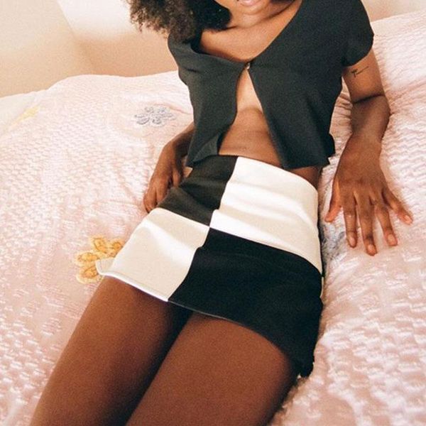 dresses black and white checkered skirt high waist faux leather short mystere skirts aesthetic y2k student egirl women streetwear, White;black
dresses black and white checkered skirt high waist faux leather short mystere skirts aesthetic y2k student egirl women streetwear, White;black