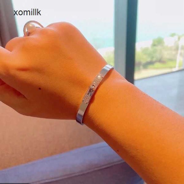 hermm gift bracelets h family button inlaid diamond opening bracelet for women s light luxury small minority ins advanced sense design fashi, Black
hermm gift bracelets h family button inlaid diamond opening bracelet for women s light luxury small minority ins advanced sense design fashi, Black