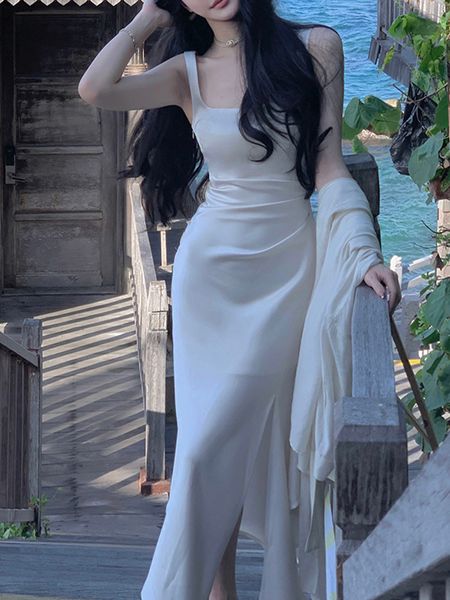 casual dresses satin for women white slim vintage bodycon midi sleeveless square collar party long spring summer 230428, Black;gray
casual dresses satin for women white slim vintage bodycon midi sleeveless square collar party long spring summer 230428, Black;gray