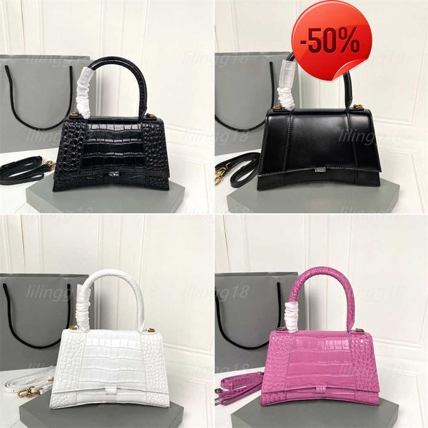 handbag designer wallet shoulder cross bag wallet handbag half moon tramp buckle leather pure crocodile single handle handbag women'sx
handbag designer wallet shoulder cross bag wallet handbag half moon tramp buckle leather pure crocodile single handle handbag women'sx