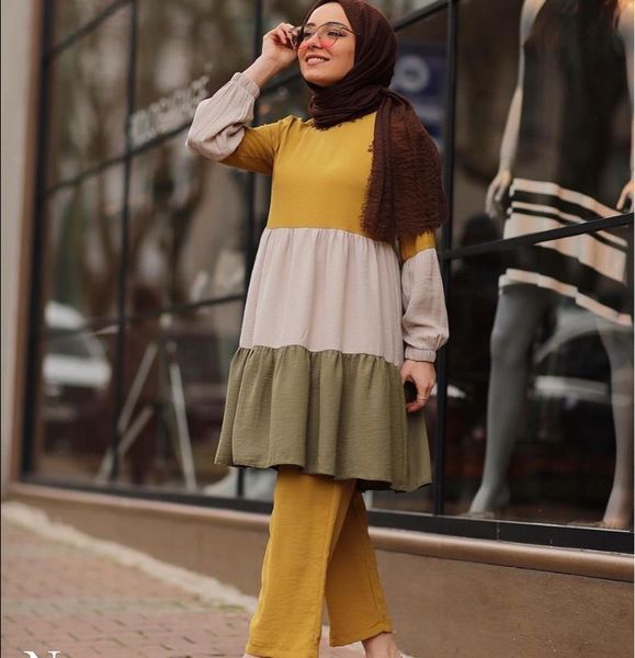 dress 2 pieces hit color muslim suits hijab sets female kaftan islamic clothing grote maten dames kleding ensemble femme musulmane, White
dress 2 pieces hit color muslim suits hijab sets female kaftan islamic clothing grote maten dames kleding ensemble femme musulmane, White