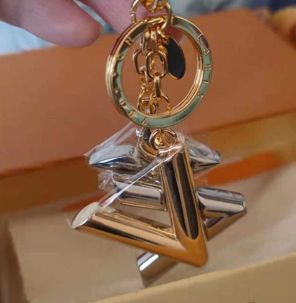 brand designer keychain fashion purse pendant car chain charm bag keyring luxury classic mens womens letter gold black buckle 2023, Silver
brand designer keychain fashion purse pendant car chain charm bag keyring luxury classic mens womens letter gold black buckle 2023, Silver