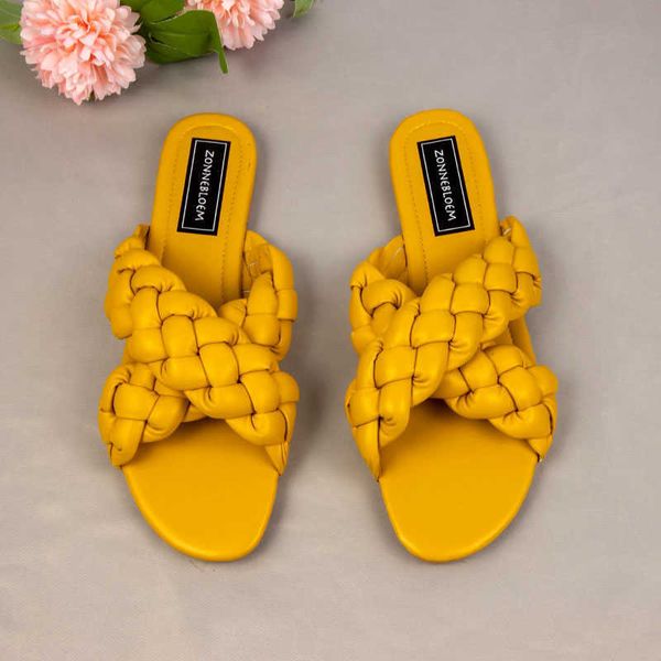slippers 2023 summer shoes for women fashion designers cross ladies slides travel beach leisure outside females slippers flip flops j230502, Black
slippers 2023 summer shoes for women fashion designers cross ladies slides travel beach leisure outside females slippers flip flops j230502, Black