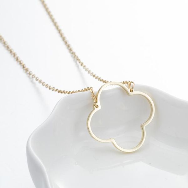 lucky outline blossom flower stainless steel pendant necklace lovely hollow four leaf clover quality fashion jewelry for friends, Silver
lucky outline blossom flower stainless steel pendant necklace lovely hollow four leaf clover quality fashion jewelry for friends, Silver