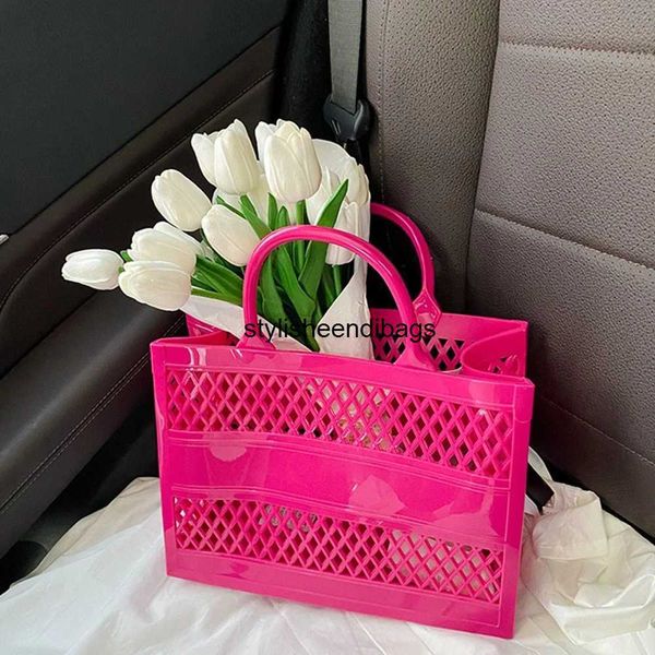 stylisheendibags shoulder bags 2023 fashion 20 colors hollowed out handbags large capacity shopping basket pvc shoulder bags jelly summer tr
stylisheendibags shoulder bags 2023 fashion 20 colors hollowed out handbags large capacity shopping basket pvc shoulder bags jelly summer tr