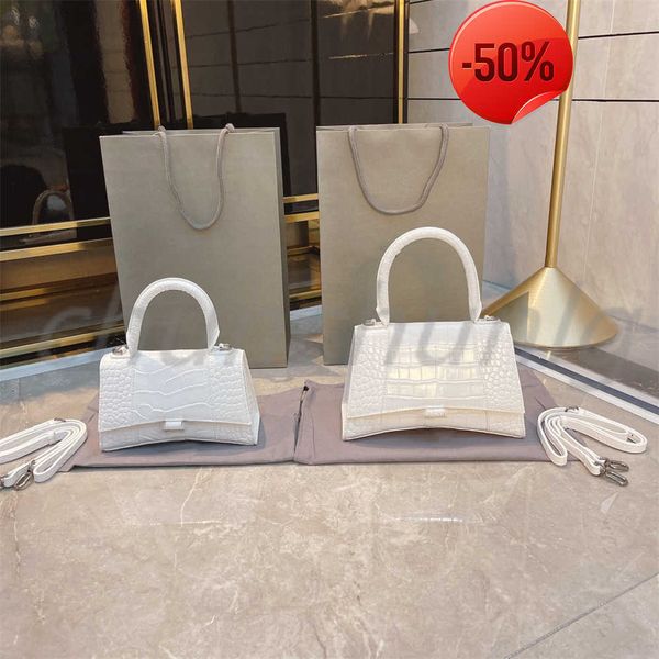 handbag designer wallet shoulder cross bag wallet handbags half moon tramp buckle mini pure crocodile single handle handbag women's
handbag designer wallet shoulder cross bag wallet handbags half moon tramp buckle mini pure crocodile single handle handbag women's