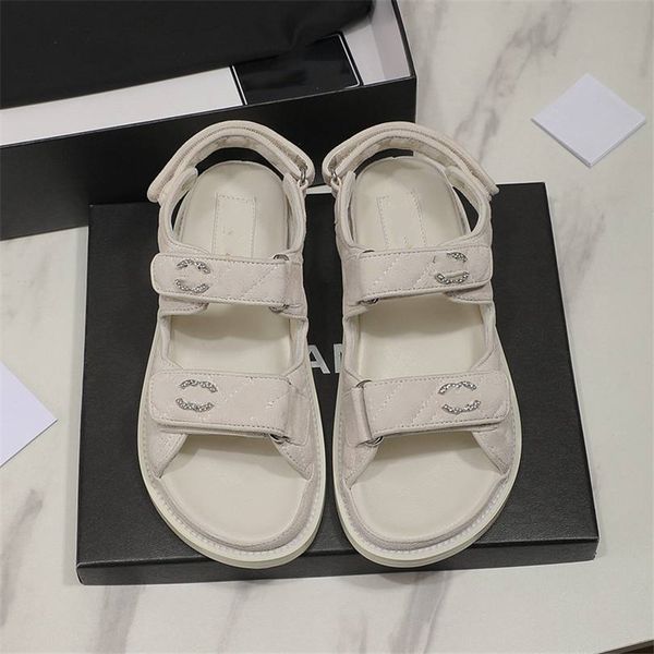 fashion women's sandals 2023 channel luxury brand letter logo summer women's high heels men's casual student flats 012-014, Black
fashion women's sandals 2023 channel luxury brand letter logo summer women's high heels men's casual student flats 012-014, Black