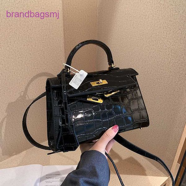 original designer handbags hermm advanced feeling small women's fashion new carry-on 2023 autumn and winter versatile texture cross-bod
original designer handbags hermm advanced feeling small women's fashion new carry-on 2023 autumn and winter versatile texture cross-bod