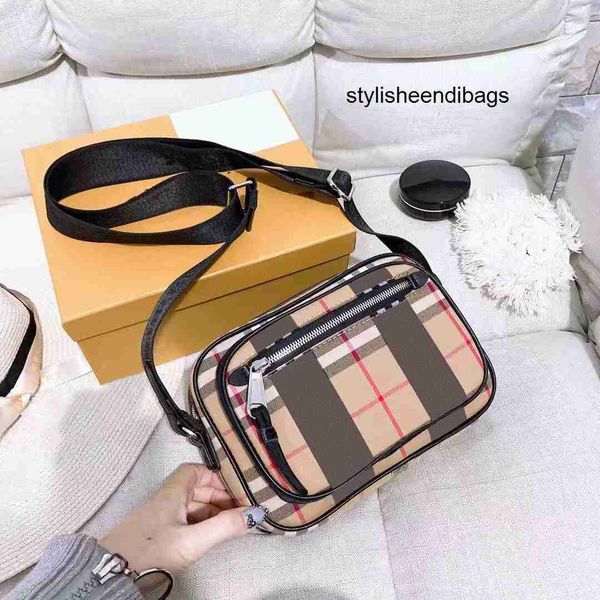 stylisheendibags designer bag retro nylon canvas camera bag luxury women's mens crossbody classic vintage check stripes brand fashion p
stylisheendibags designer bag retro nylon canvas camera bag luxury women's mens crossbody classic vintage check stripes brand fashion p
