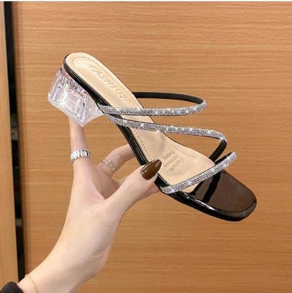 slippers fashion women sandals for 2022 luxury shoes women designers beach sandals light breathable high heels ladies plus size j230502, Black
slippers fashion women sandals for 2022 luxury shoes women designers beach sandals light breathable high heels ladies plus size j230502, Black