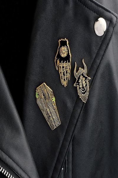 ents hands of doom satan sees all coffin pins gothic pins punk pins badges brooches leather jackets backpack accessories1028778, Blue
ents hands of doom satan sees all coffin pins gothic pins punk pins badges brooches leather jackets backpack accessories1028778, Blue