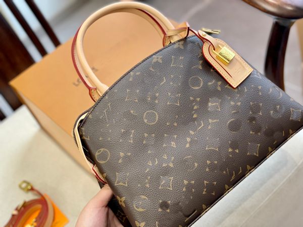 designer artsy embossed flower totes shopping handbags women fashion bag luxury shoulder bags crossbody handbag woman shopping handbags purs
designer artsy embossed flower totes shopping handbags women fashion bag luxury shoulder bags crossbody handbag woman shopping handbags purs