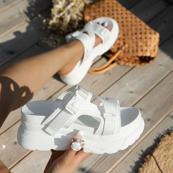 slippers new fashion platform shoes women slippers wedge heels height increaming summer buckle thick soled beach sandals zapatos mujer j2305, Black
slippers new fashion platform shoes women slippers wedge heels height increaming summer buckle thick soled beach sandals zapatos mujer j2305, Black