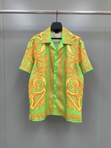 summer new exquisite print designer shirts us size shirt highquality comfortable material casual single row lapel design mens luxury short s, White;black
summer new exquisite print designer shirts us size shirt highquality comfortable material casual single row lapel design mens luxury short s, White;black