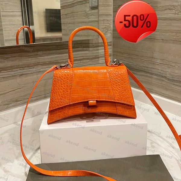 genuine leather hourglass handle crossbody bags women's men tote luxury designer fashion hourglass shopping wallet envelope
genuine leather hourglass handle crossbody bags women's men tote luxury designer fashion hourglass shopping wallet envelope