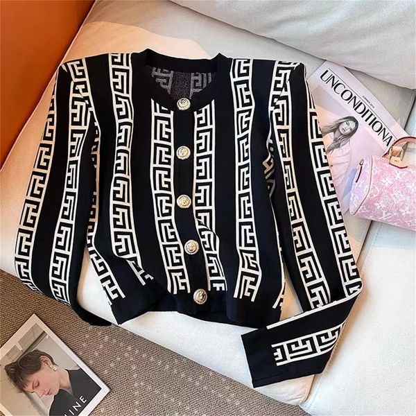 womens knits cardigans sweaters autumn winter girls loose knitted casual v-neck long sleeve sweater coat female chic crochet outerwear jumpe, White;black
womens knits cardigans sweaters autumn winter girls loose knitted casual v-neck long sleeve sweater coat female chic crochet outerwear jumpe, White;black