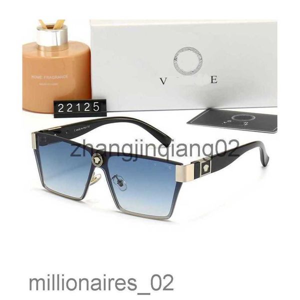 designer versage sunglass cycle luxurys fashion sports polarize sunglasses for womens mens vintage summer trend leisure driving vacation squ, White;black
designer versage sunglass cycle luxurys fashion sports polarize sunglasses for womens mens vintage summer trend leisure driving vacation squ, White;black