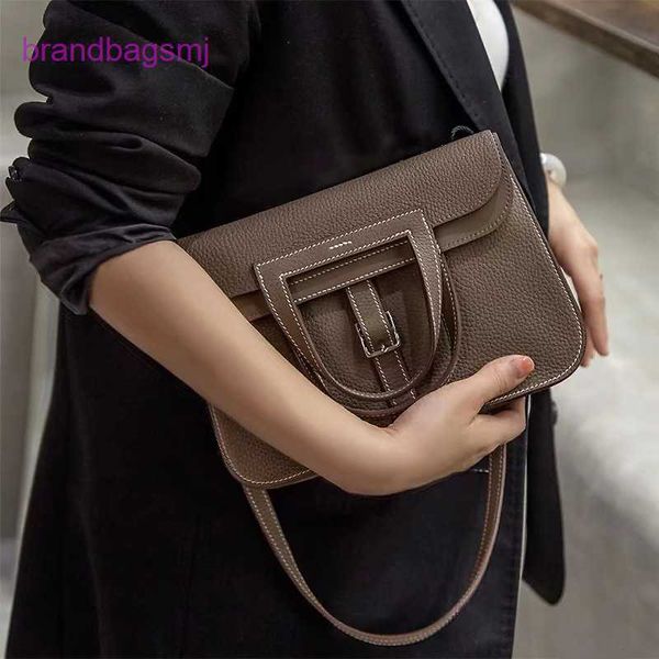 original designer handbags hermm 2023 new women's togo lychee pattern layer cow leather shoulder hand envelope leisure h home horseshoe
original designer handbags hermm 2023 new women's togo lychee pattern layer cow leather shoulder hand envelope leisure h home horseshoe