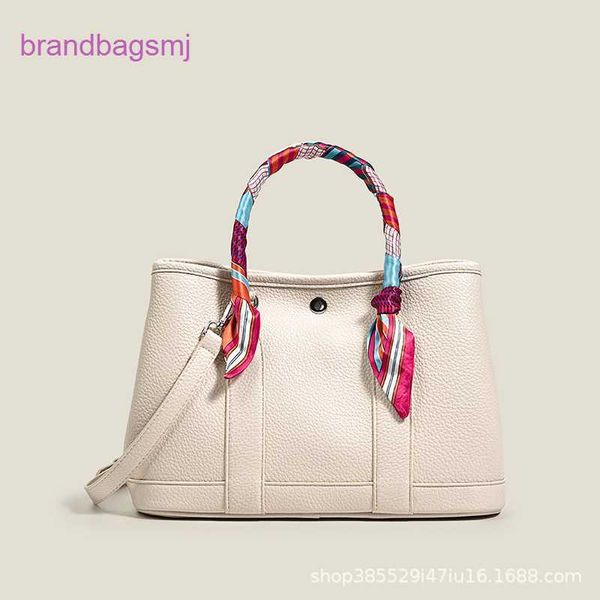 original designer handbags hermm bag women's 2023 new garden single shoulder cross-body bucket large capacity tote wide strap portable
original designer handbags hermm bag women's 2023 new garden single shoulder cross-body bucket large capacity tote wide strap portable